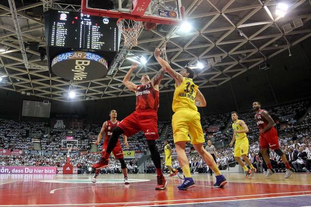 媒体的广泛 媒体的广泛