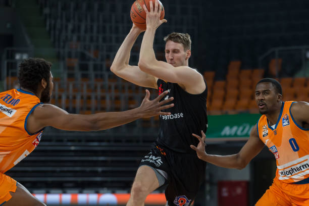 另一热点是 另一热点是