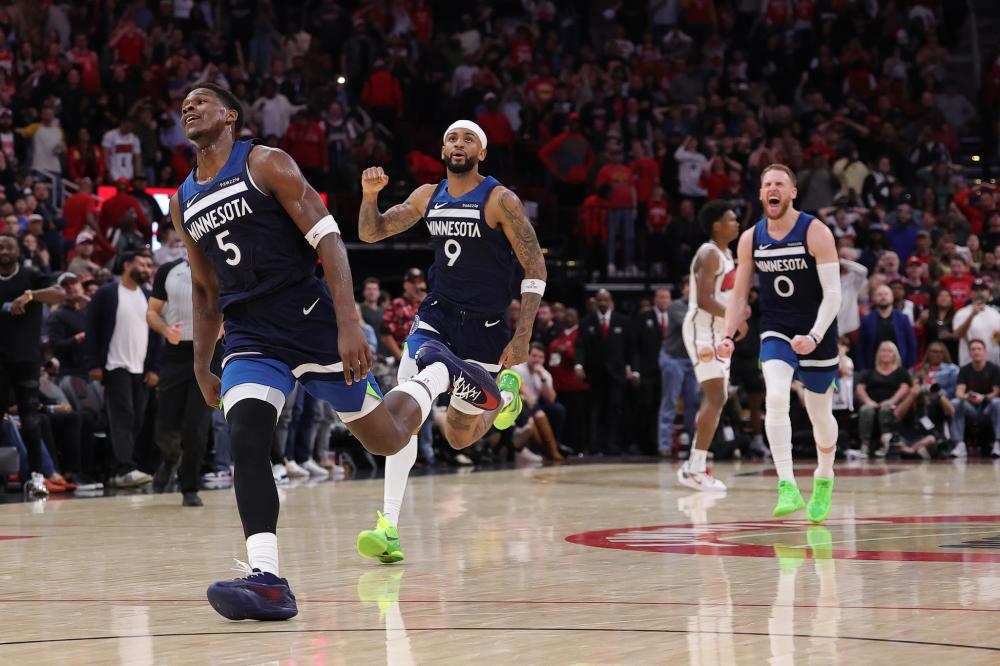 在攻击线的 在攻击线的