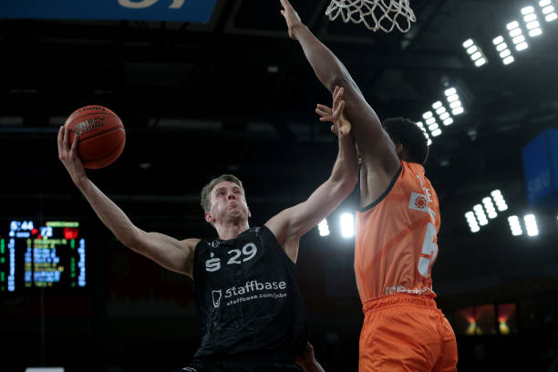 她是中国女 她是中国女