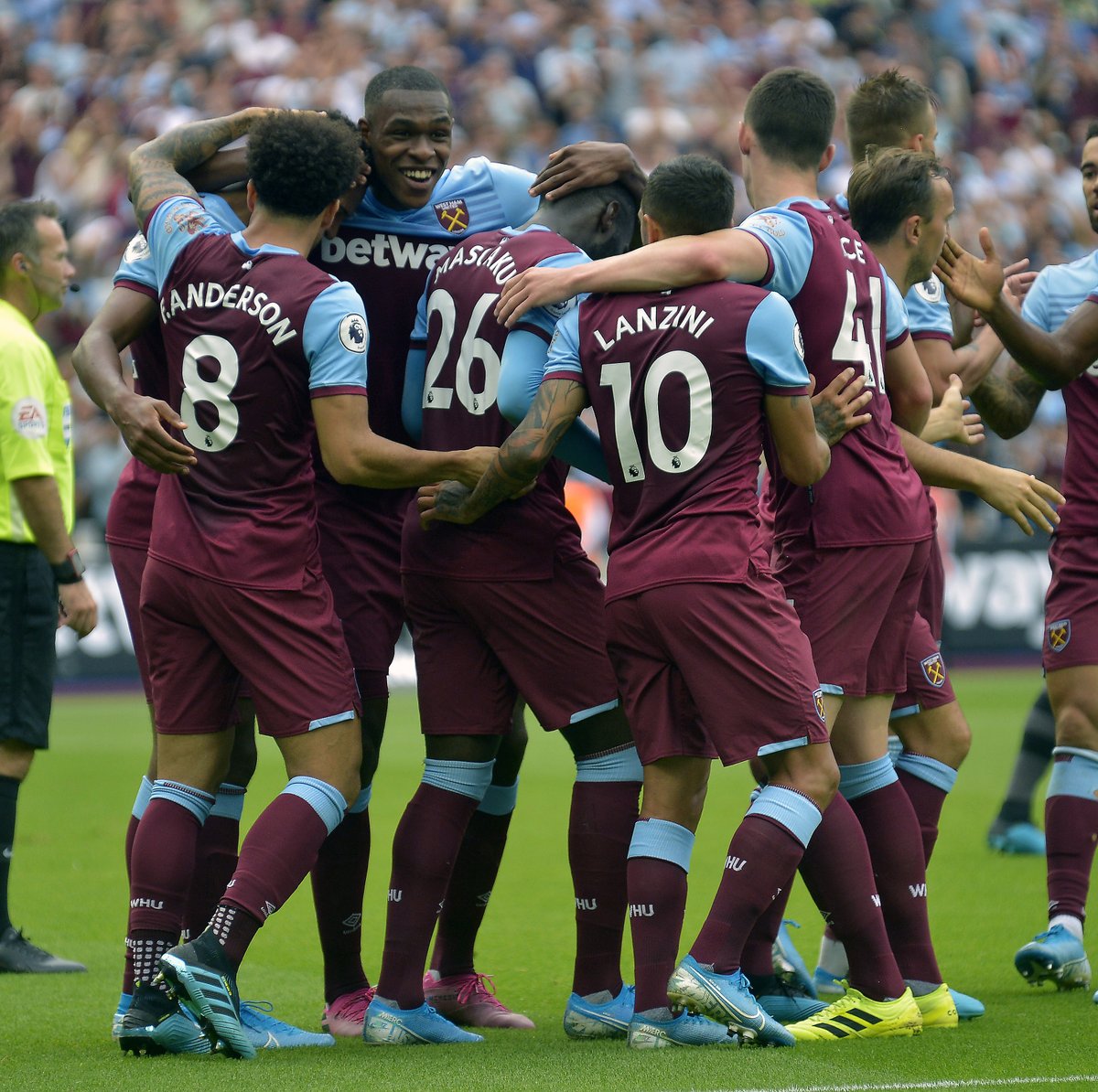 他为球队提 他为球队提