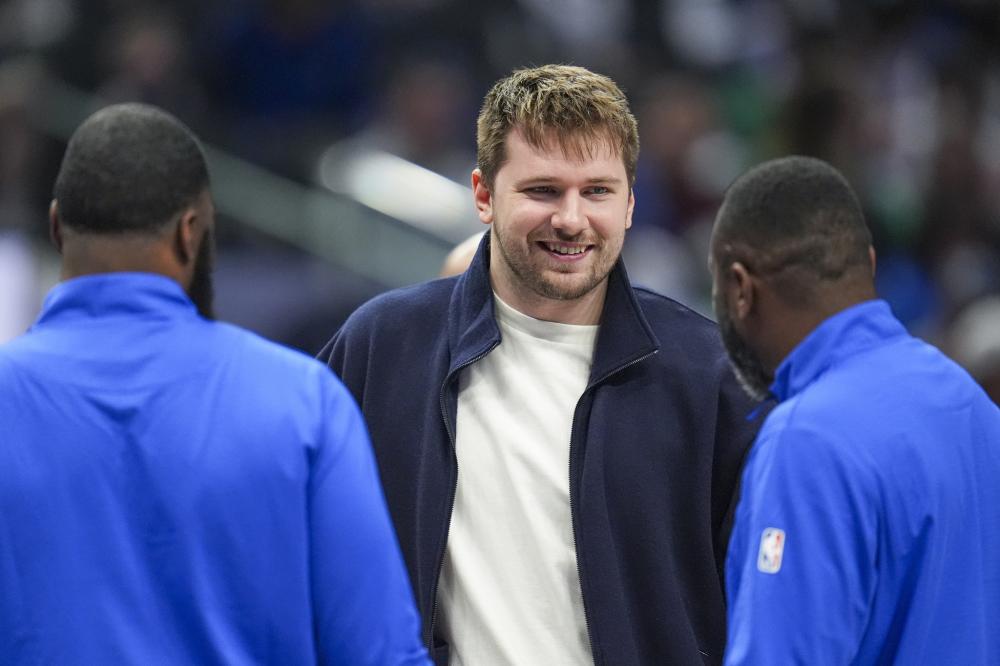 尖游泳选手 尖游泳选手