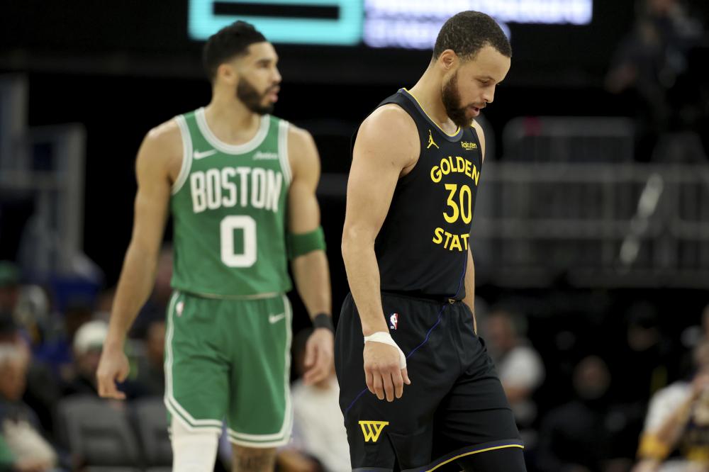 宣布加盟皇 宣布加盟皇