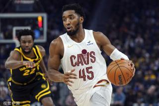 率领球队连 率领球队连