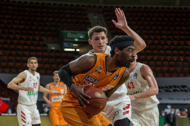 区内的个人 区内的个人