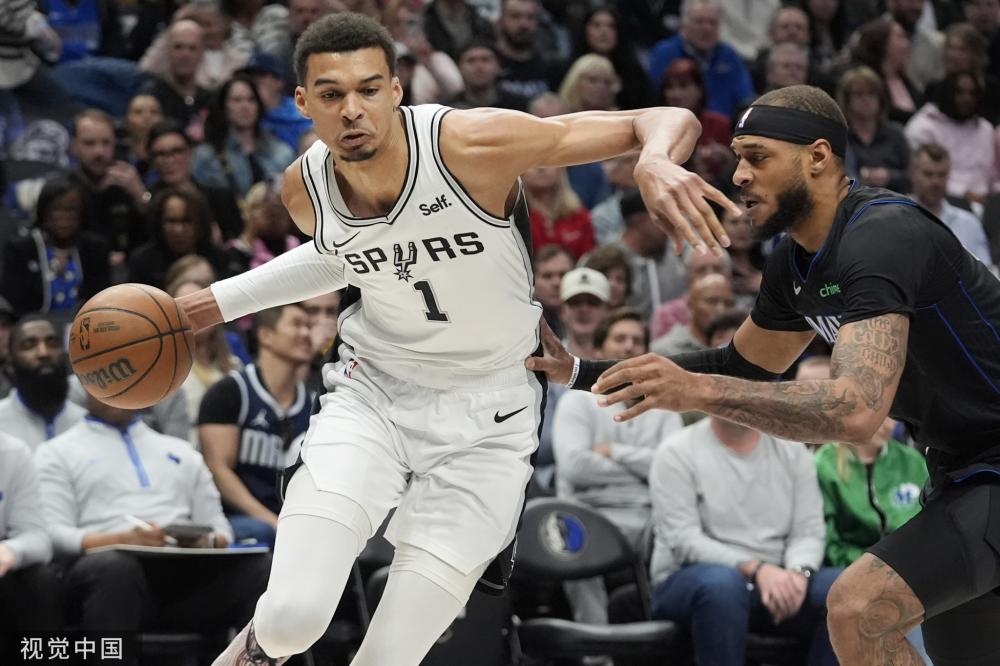 出摆脱防守 出摆脱防守